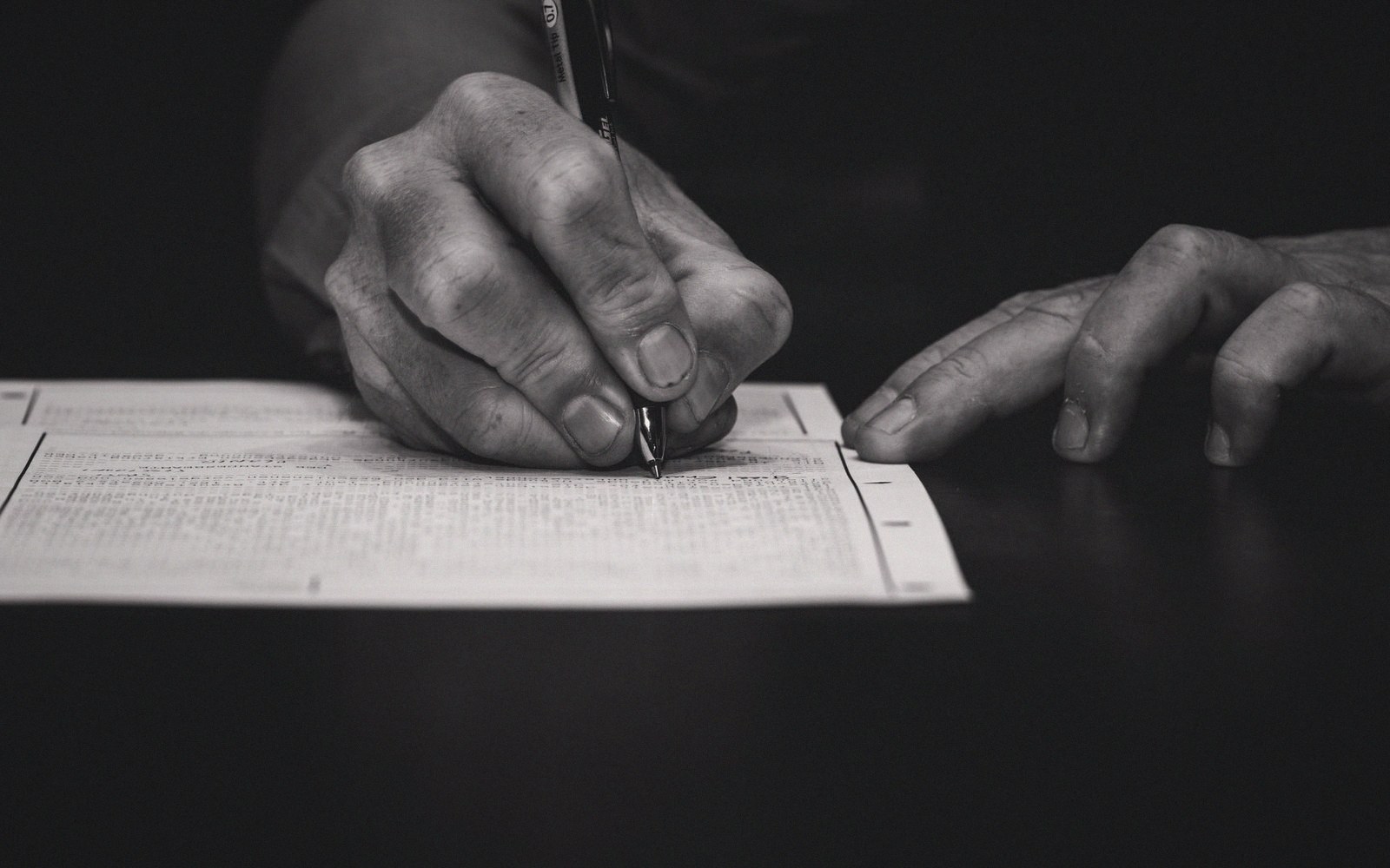 A telegram form filled in groups of five letters